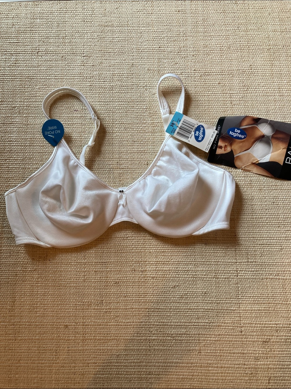 Bali White Smooth No Poke underwire Sz 36C